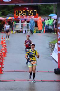 BIB: 025, 157, 3315
                            <button type="button" onclick="openModal(5744255)" class="btn btn-primary btn-sm float-right btn-popup" data-toggle="modal" data-target=".modal-high-quality">
                        <i class="fas fa-shopping-cart"></i> Add to Cart
                    </button>
                                            <button type="button" onclick="isThisMe(5744255, true)" class="btn btn-success btn-sm float-right btn-popup btn-isme hidden" data-toggle="tooltip" data-placement="bottom" title="นี่คือรูปของคุณใช่ไหม คลิกที่นี่เพื่อเอาเข้าอัลบั้ม">
                        <i class="fas fa-plus"></i> Add to album
                    </button>
                    <button type="button" onclick="isThisMe(5744255, false)" class="btn btn-warning btn-sm float-right btn-popup btn-isnotme hidden">
                        <i class="fas fa-ban"></i> Remove from album
                    </button>